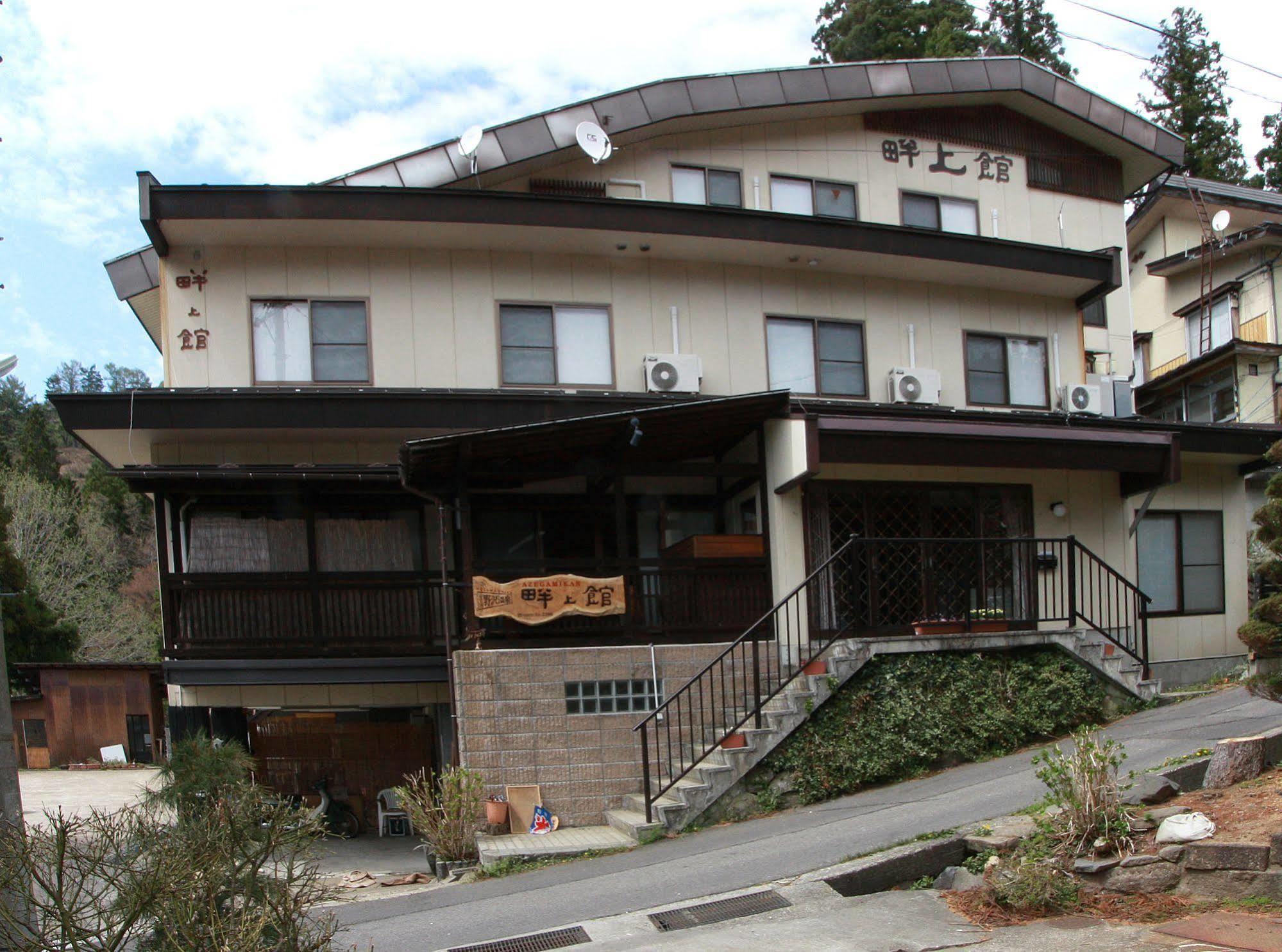 Nozawa Onsen Azegamikan Exterior photo